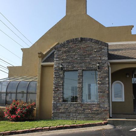 Quarters Inn & Suites Nashville Exterior photo
