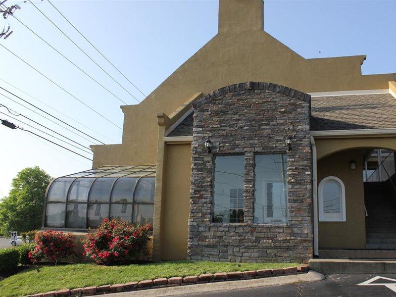 Quarters Inn & Suites Nashville Exterior photo